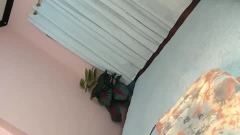 Snapshot of alove_too_last chatting on 01.23.25 LEXY online show from 01.23.25