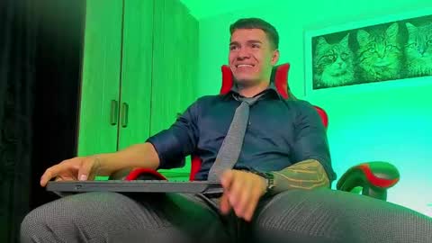 alpha_dominus_ online show from 09.14.25