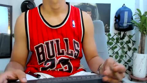 Snapshot of alpha_pprs chatting on 12.17.24 Alpha pprs online show from 12.17.24