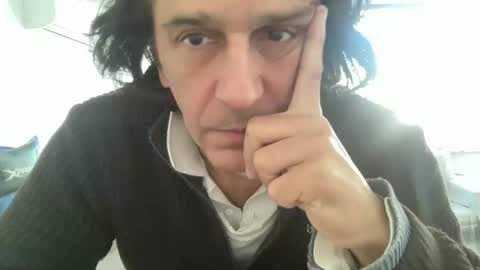 Snapshot of alphandre chatting on 01.24.25 AlphAndre online show from 01.24.25