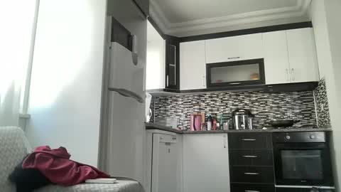 Snapshot of alphandre chatting on 02.03.25 AlphAndre online show from 02.03.25