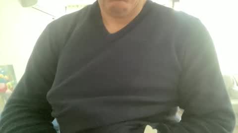 Snapshot of alphandre chatting on 02.15.25 AlphAndre online show from 02.15.25