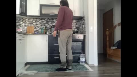 Snapshot of alphandre chatting on 02.19.25 AlphAndre online show from 02.19.25