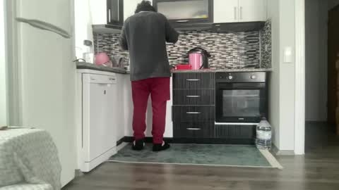 Snapshot of alphandre chatting on 03.02.25 AlphAndre online show from 03.02.25