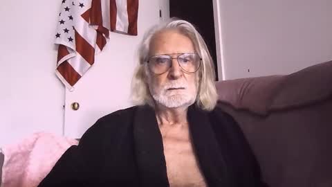 AlphaUniform online show from 03.15.26