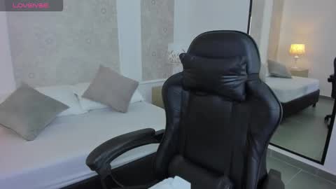 A L T A I R  online show from 12.04.25