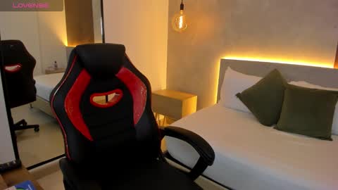 A L T A I R  online show from 12.05.25