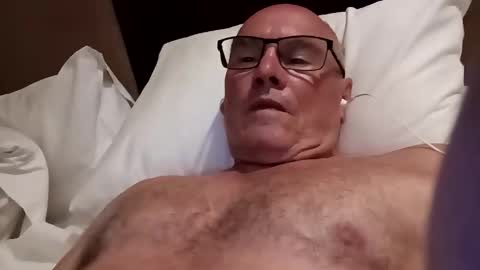 alucard5757 online show from 02.21.26