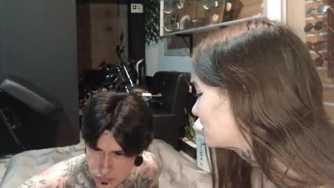 Snapshot of alucardcarmilaa chatting on 10.05.25 Alucard Carmila online show from 10.05.25