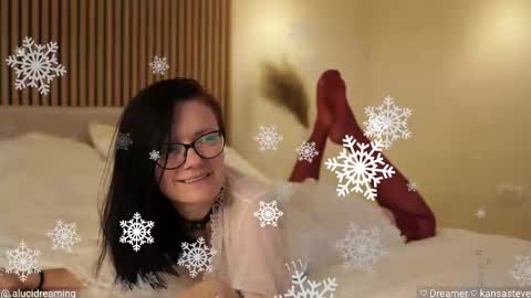 Lucid Dreaming online show from 11.23.25