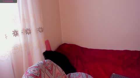 . .  online show from 01.03.25