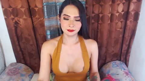 Snapshot of aluxariadnax chatting on 02.14.25 Ariadna online show from 02.14.25