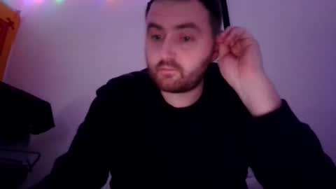 Snapshot of alwayslubed chatting on 02.11.25 alwayslubed online show from 02.11.25