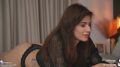 Alyona online show from 11.26.25