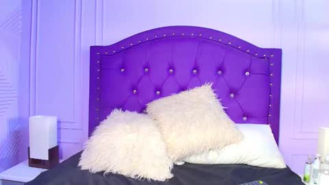 Snapshot of alys_molly chatting on 02.13.26 sopie online show from 02.13.26