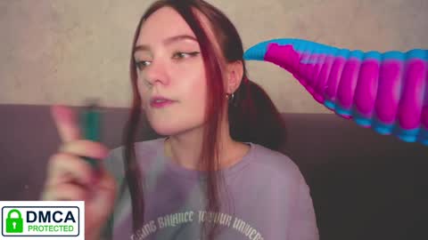 Alyssa online show from 12.11.24