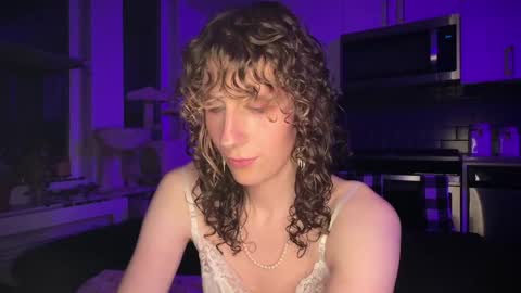 Snapshot of alyssa_luxx chatting on 04.25.26 Alyssa online show from 04.25.26