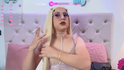 Snapshot of alyssaa_hunter chatting on 02.13.25 alyssaa_hunter online show from 02.13.25