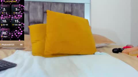 alyssia online show from 11.26.25