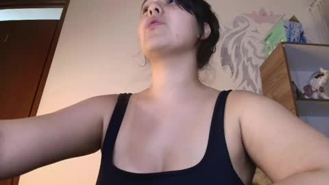 alyssia wolds online show from 04.07.26