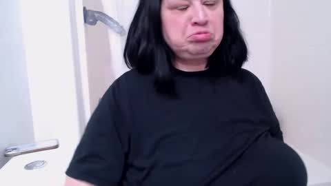 Alyssiaamorexo online show from 02.24.25