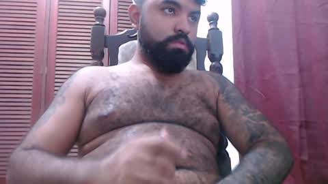 Snapshot of alz_hunter chatting on 10.16.25 alz_hunter online show from 10.16.25