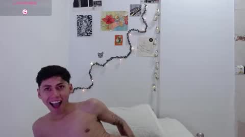 Amad Passer x guests   Independent model online show from 01.28.25