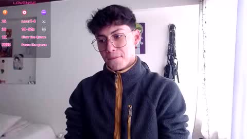 Amad Passer x guests   Independent model online show from 01.12.26