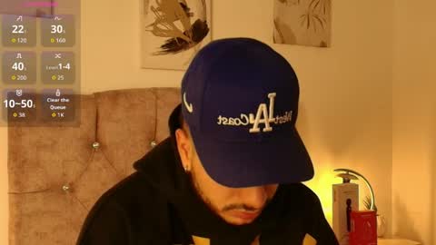 Snapshot of amadeo_wild chatting on 04.28.26 Amadeo Wild online show from 04.28.26