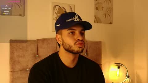 Snapshot of amadeo_wild chatting on 05.05.26 Amadeo Wild online show from 05.05.26