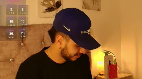 Snapshot of amadeo_wild chatting on 05.06.26 Amadeo Wild online show from 05.06.26
