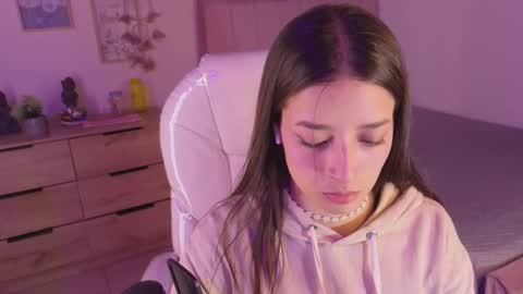 B I A N C A online show from 11.19.25