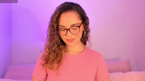 Snapshot of amalia_bennet chatting on 06.25.26 amalia bennet online show from 06.25.26