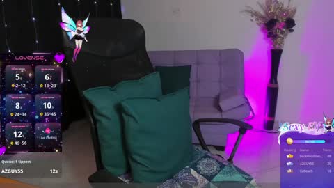 Amalia cruss online show from 12.24.24