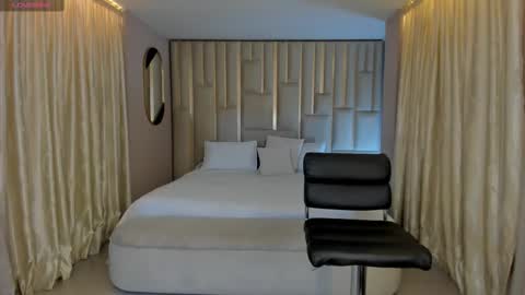 Amalia cruss online show from 01.09.26