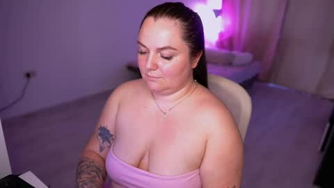 Snapshot of amalia_minkxx chatting on 05.28.26 amalia_minkxx online show from 05.28.26