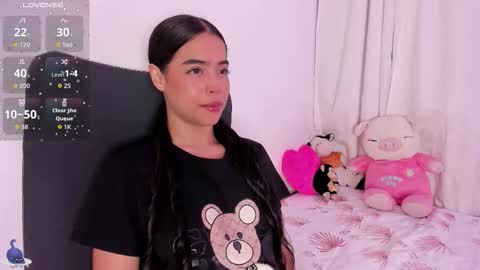 Amalia    real MIA  online show from 10.23.25