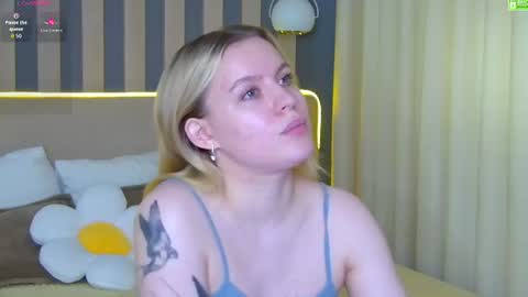 Snapshot of amaliabell chatting on 06.28.26 Amalia online show from 06.28.26