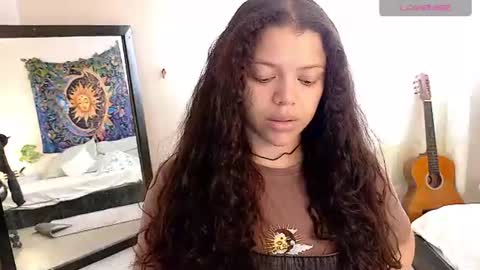Snapshot of amand1_sweet chatting on 07.18.26 online show from 07.18.26