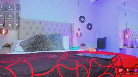 amanda29_ online show from 11.19.25