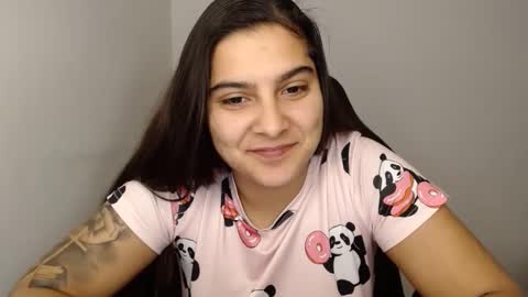 The queen of the biceps  online show from 01.16.25