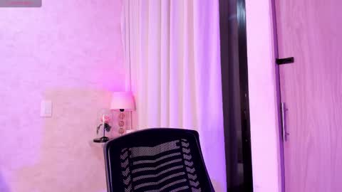 Luisa online show from 02.12.25