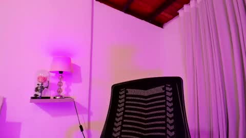 Luisa online show from 03.06.25