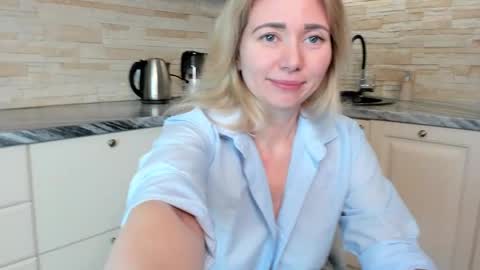 Amanda   insta amanda    grey online show from 04.07.26