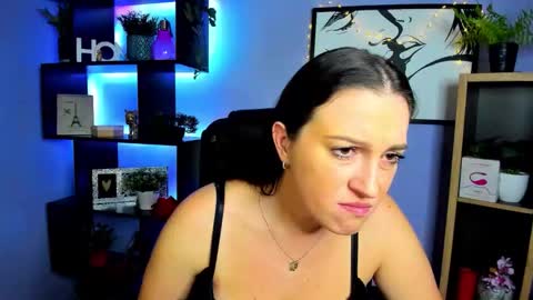 Amanda online show from 12.18.25