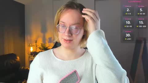 Hi im Amanda online show from 11.06.25