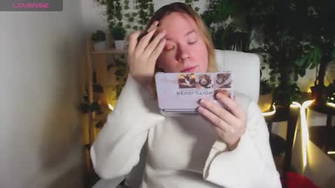 Hi im Amanda online show from 12.17.25