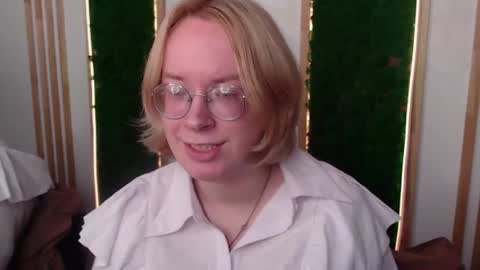 Hi im Amanda online show from 06.18.26