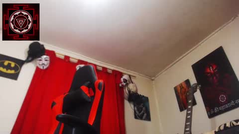 Amanda Valeska online show from 12.31.24