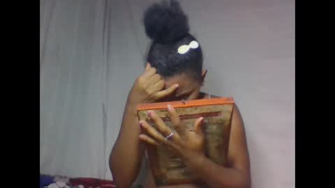 Snapshot of amandaaa25 chatting on 09.18.25 amandaaa25 online show from 09.18.25